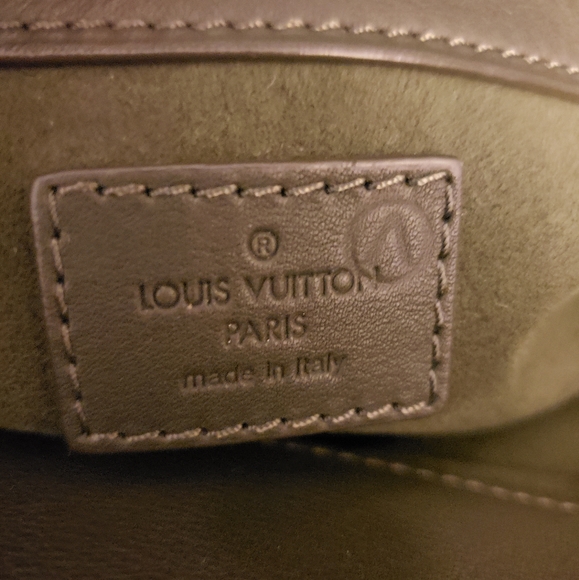 Louis Vuitton PM Lilia Antheia Vert Bronze**Read Details** - Picture 11 of 16